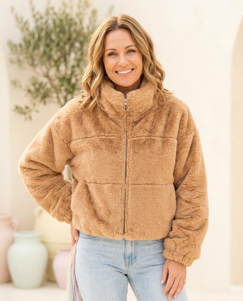 Ulla Fashion - Lalev | Plüschig Kurzgeschnitten Jacke Damen
